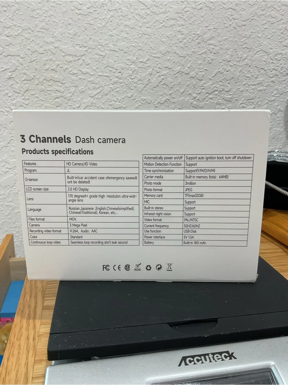 V014 - 4K 3 Channel Dash Camera Front Rear Interior Car Dash Cam Kit